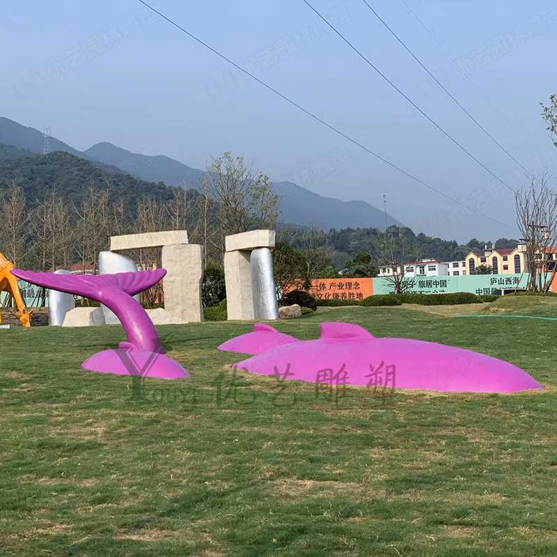 小區(qū)景觀雕塑規(guī)劃時(shí)要注意什么呢？